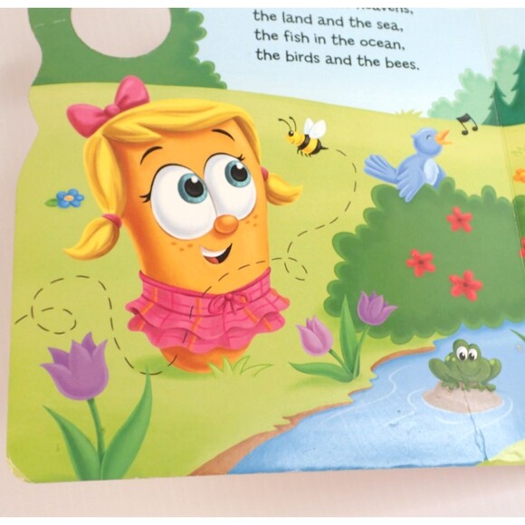 Veggie Tales Book (working) + Bounce 'N Talk Laura Carrot (not working) - Picture 4 of 12